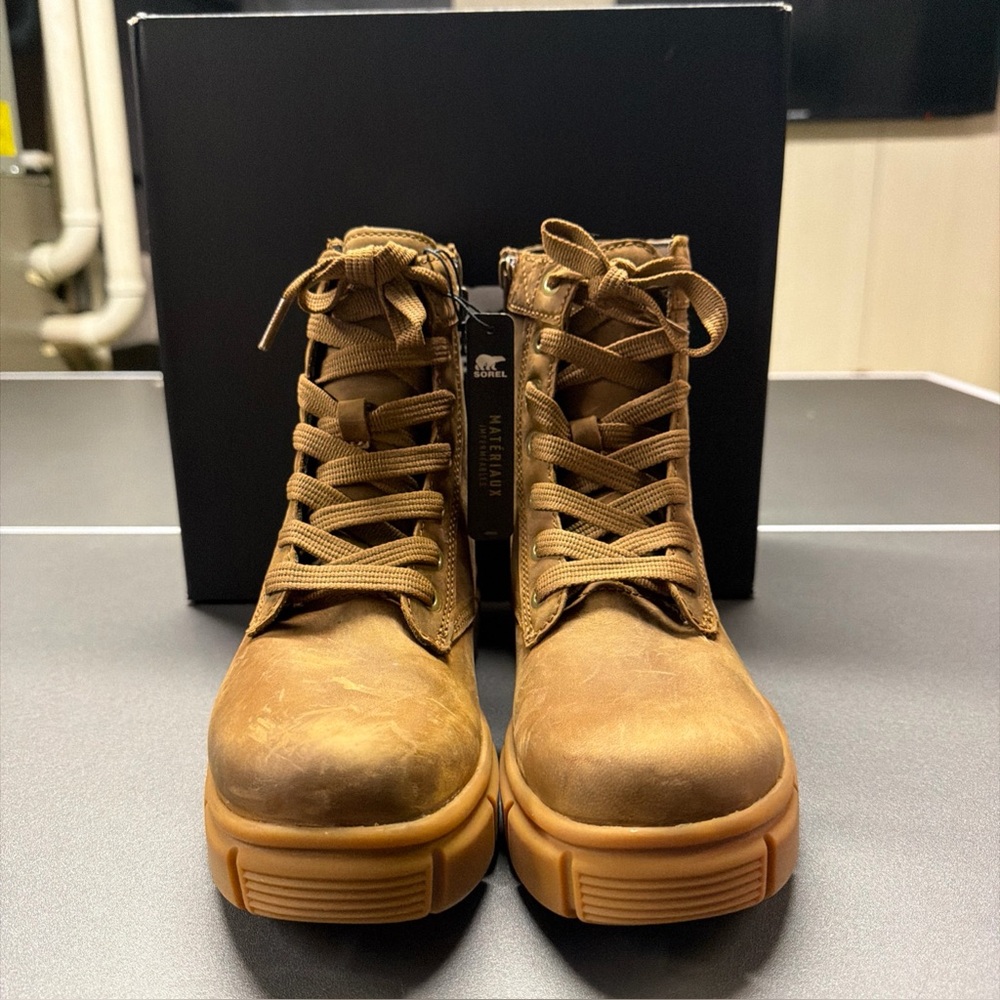 Sorel Women's Boots NEW in Box Size 7 Explorer STRT Lace Boot Velvet Tan brown